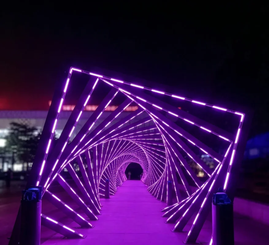 Purple Geometric Frame Light Tunnel — yxgm07